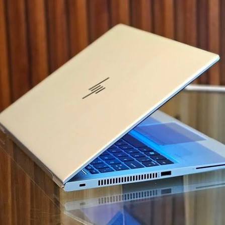 Laptop Computer